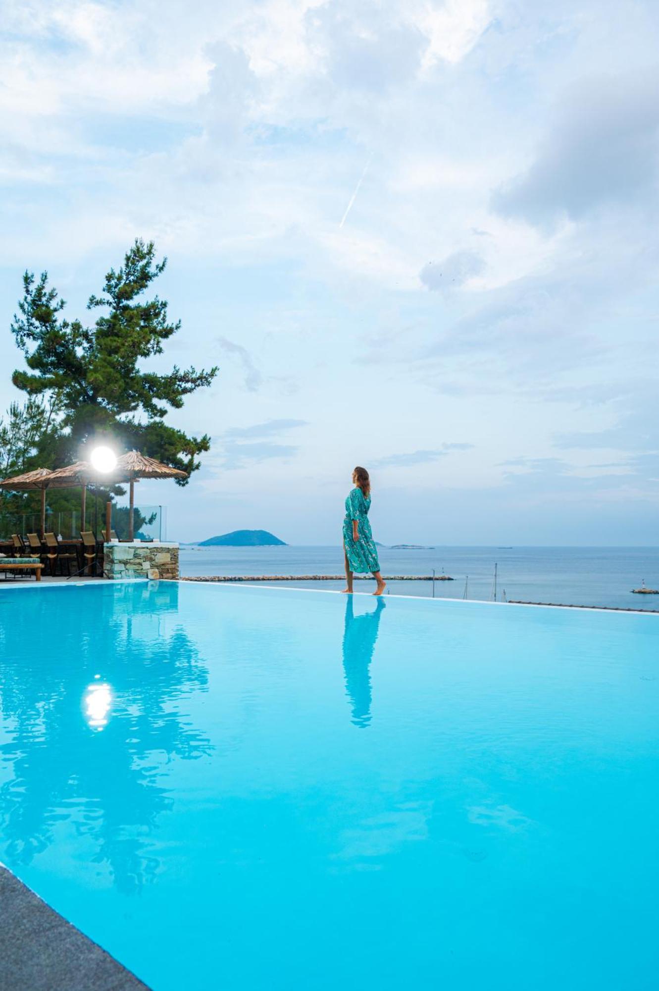 Natura Luxury Boutique Hotel Skopelos Loutraki  Екстер'єр фото