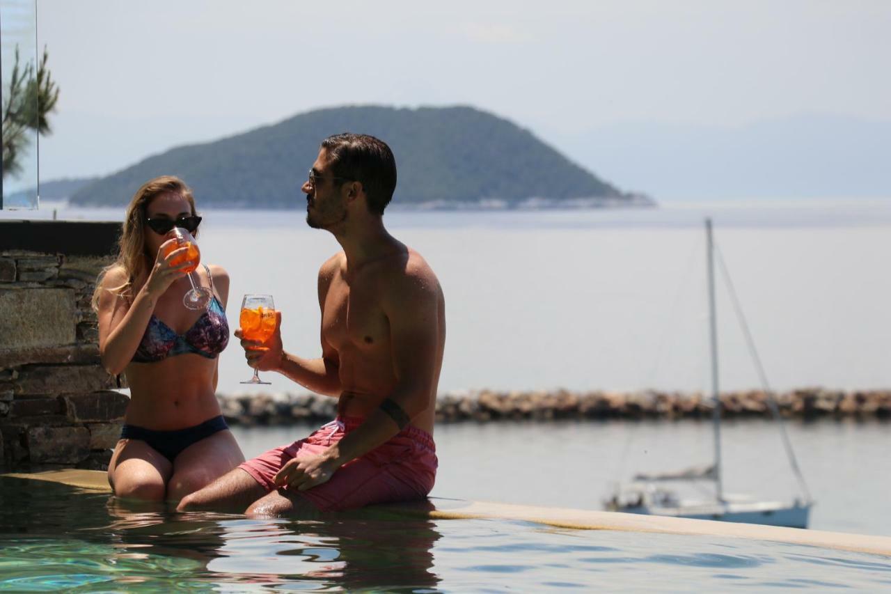 Natura Luxury Boutique Hotel Skopelos Loutraki  Екстер'єр фото