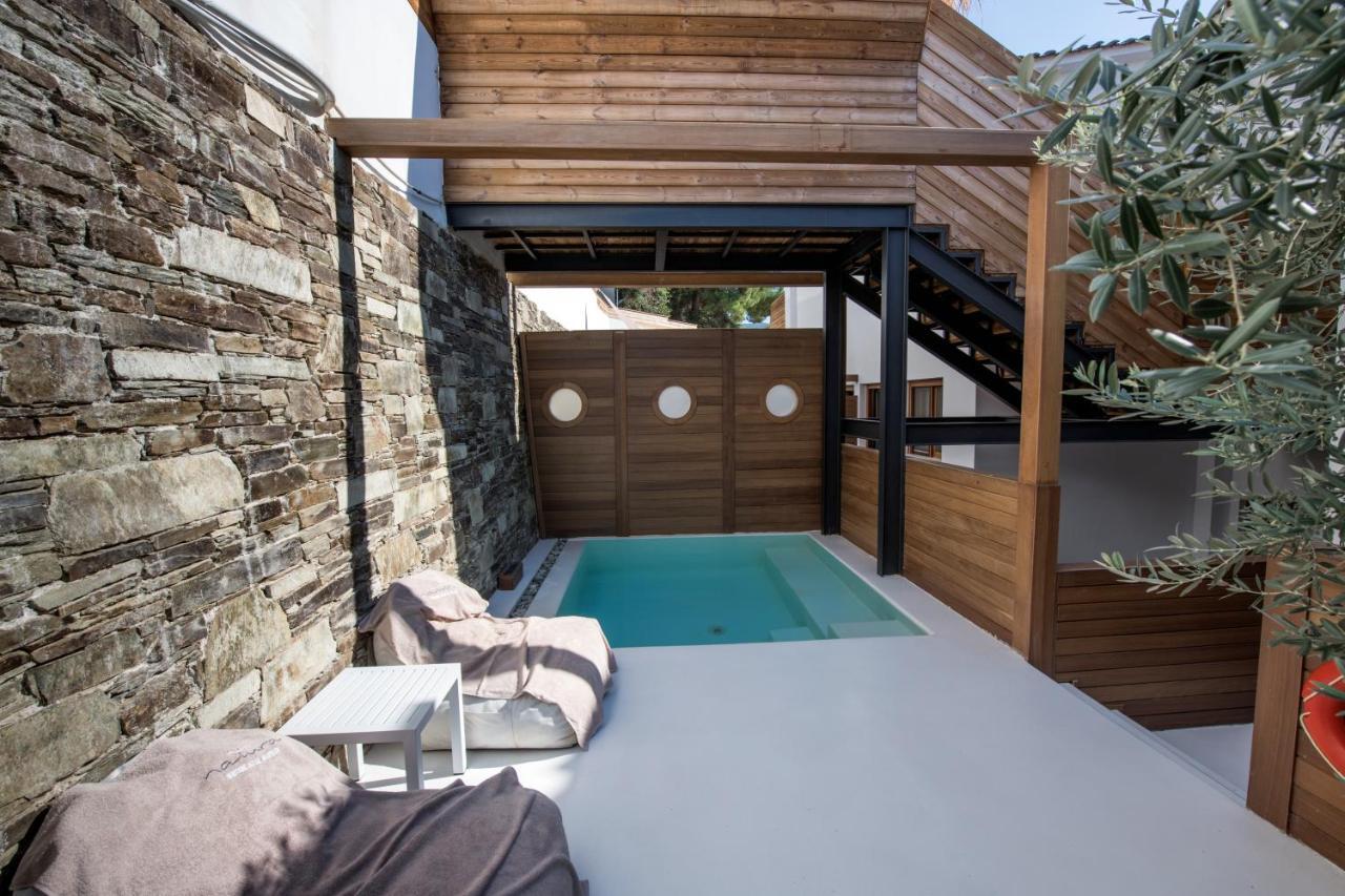 Natura Luxury Boutique Hotel Skopelos Loutraki  Екстер'єр фото